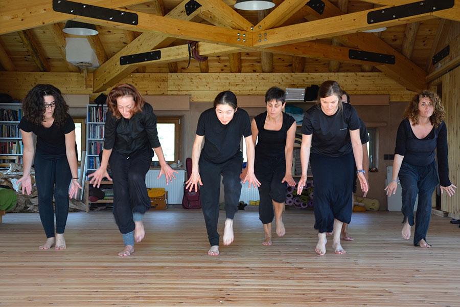 2015 Sala de yoga nueva y retiro de teatro