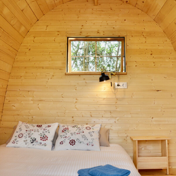 wooden-cabin06